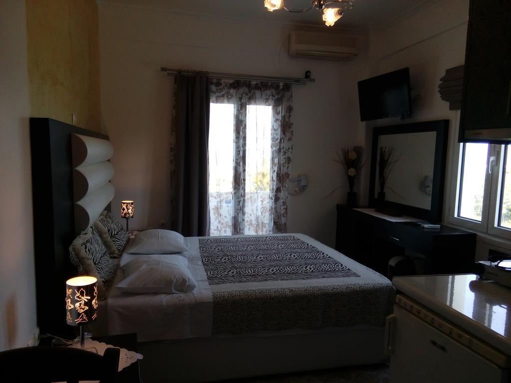 Villa Koronios Fíra Kültér fotó