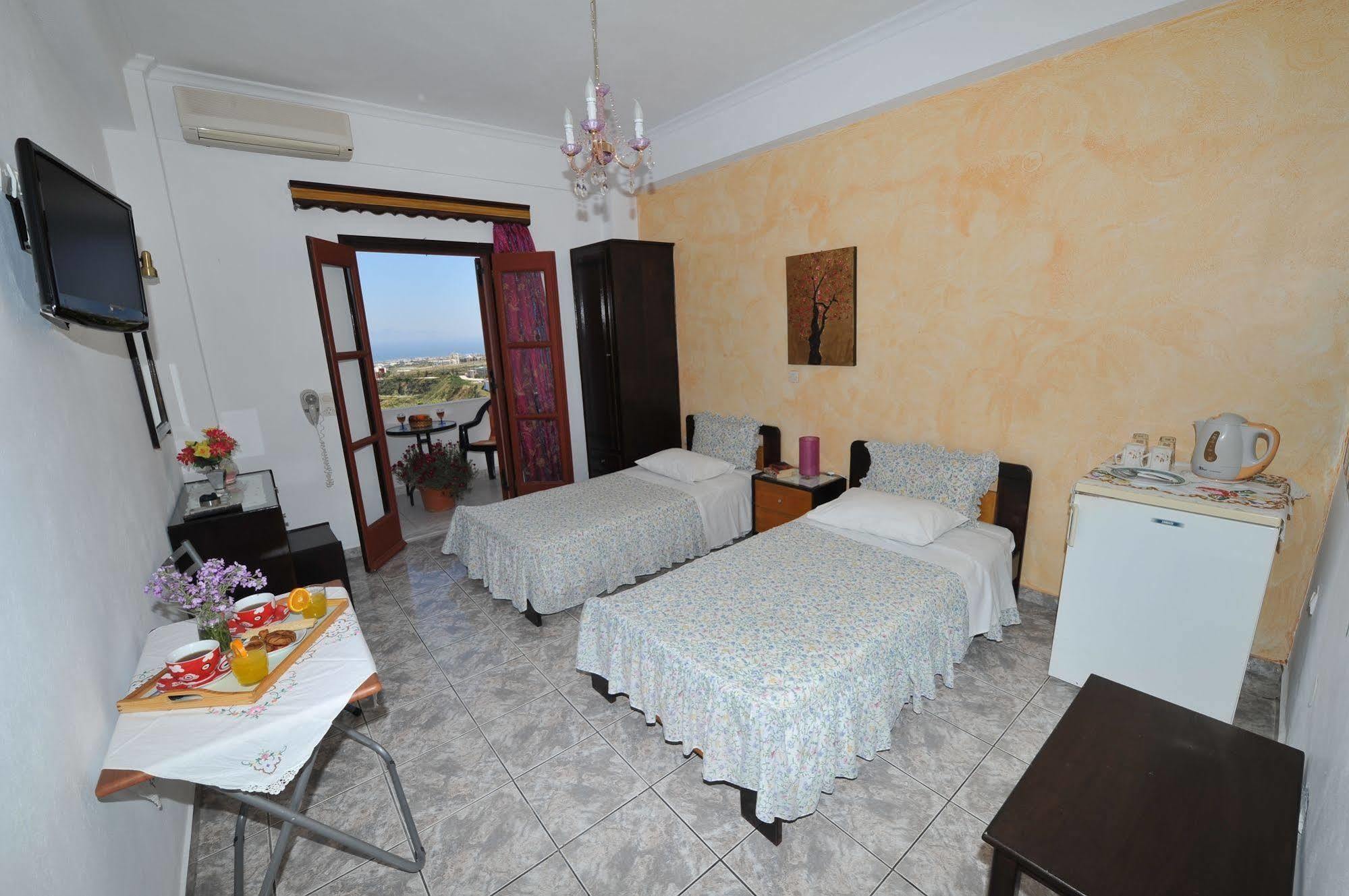 Villa Koronios Fíra Kültér fotó