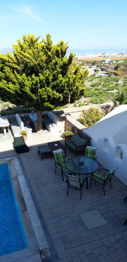 Villa Koronios Fíra Kültér fotó